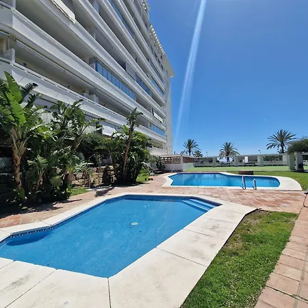 Aa Guest - La Marina Sea Views Eco 아파트 마르베야
