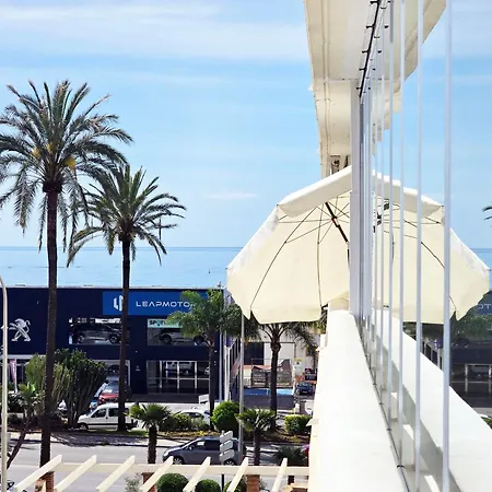 아파트 Aa Guest - La Marina Sea Views Eco