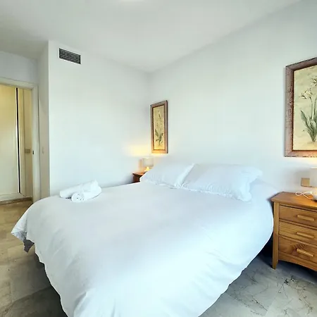 Апартаменты Aa Guest - La Marina Sea Views Eco