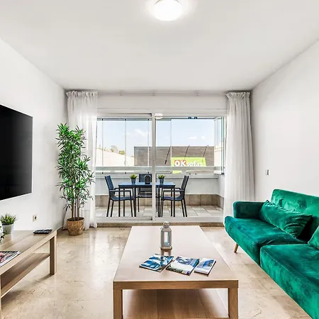 Aa Guest - La Marina Sea Views Eco 아파트 *