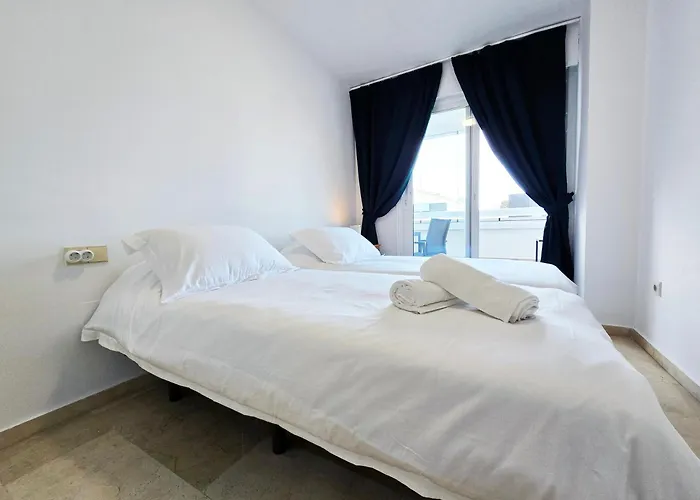Aa Guest - La Marina Sea Views Eco Apartamento *