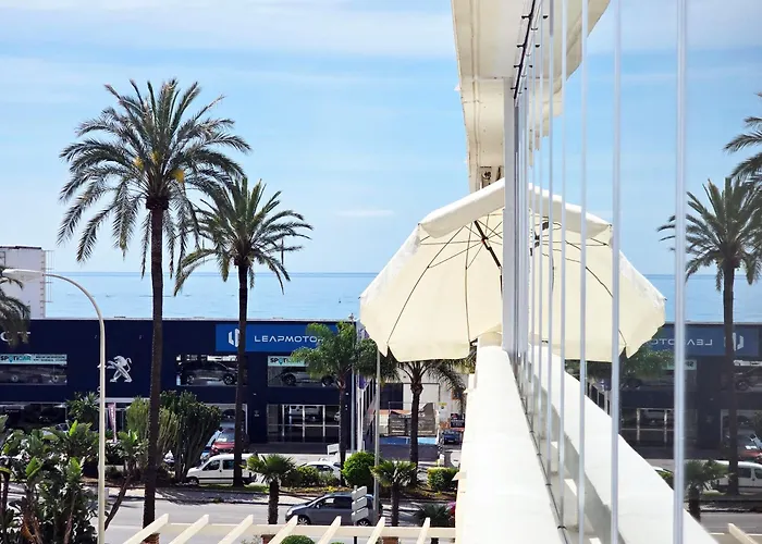 Apartament Aa Guest - La Marina Sea Views Eco