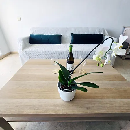 Apartmán Aa Guest - La Marina Sea Views Eco *