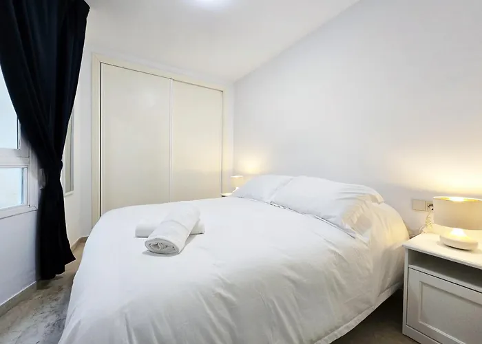 Aa Guest - La Marina Sea Views Eco *
